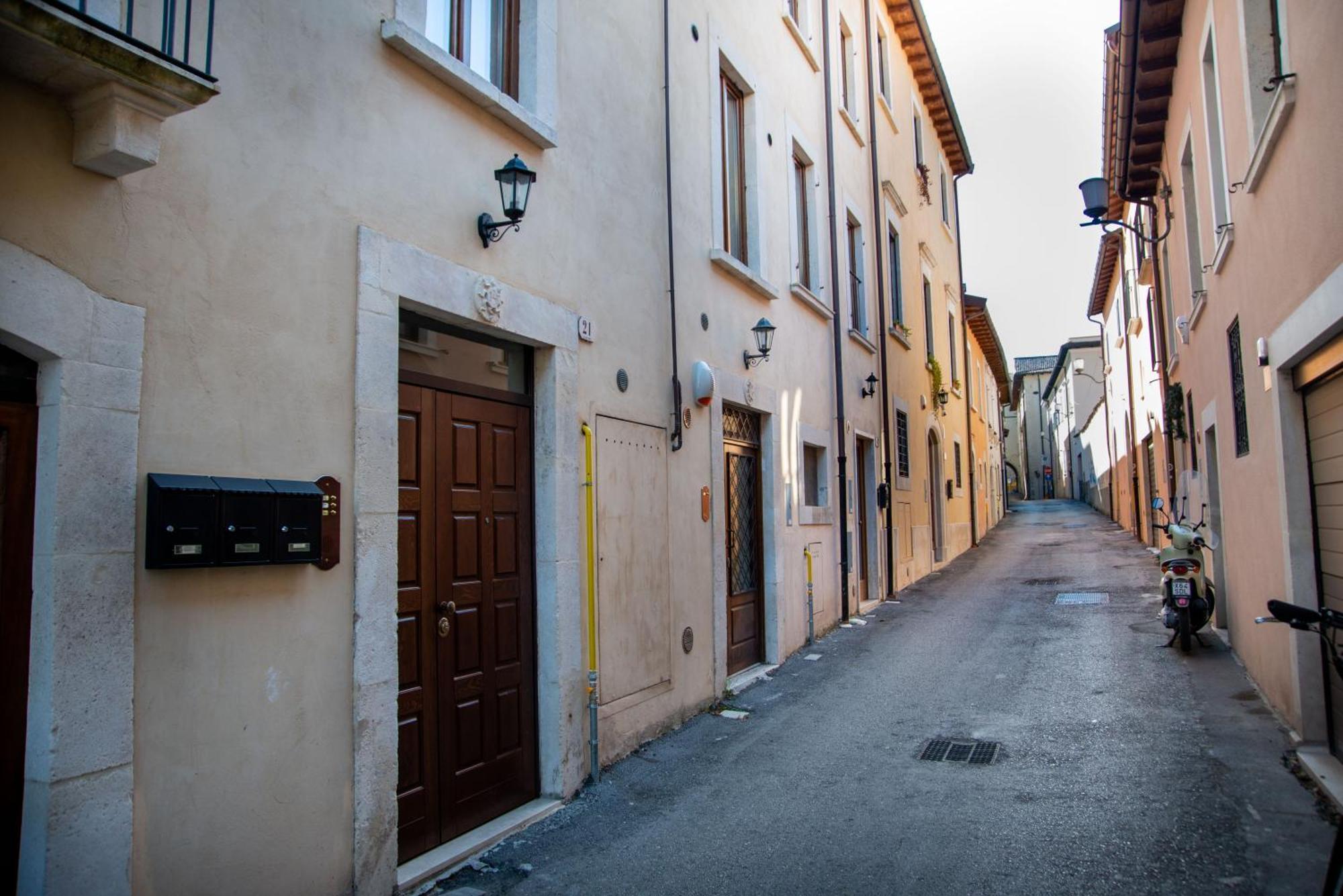 Casa Fedele Appartement LʼAquila Buitenkant foto