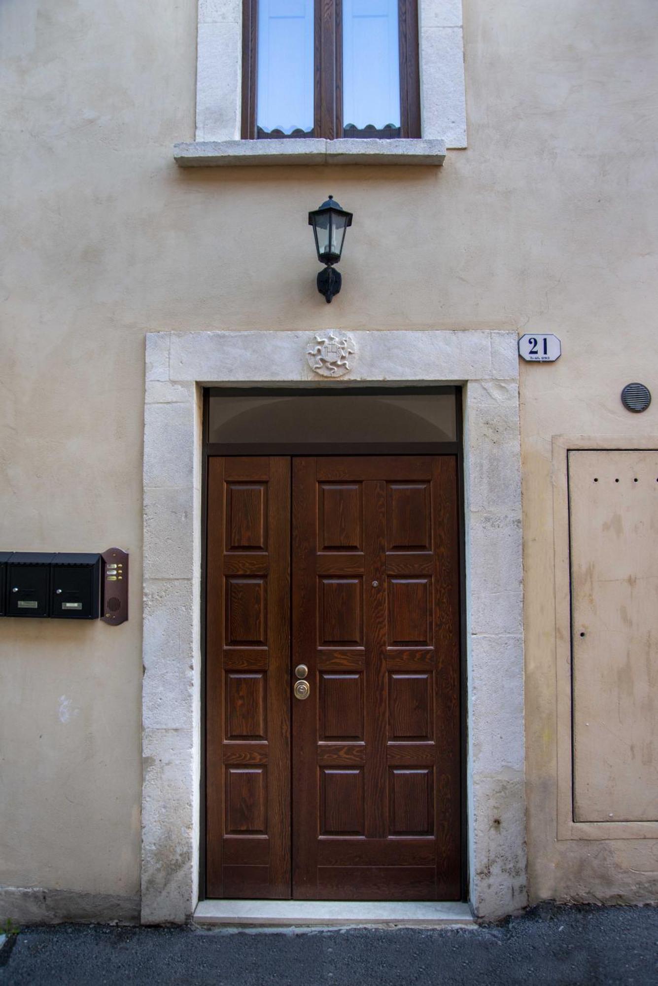 Casa Fedele Appartement LʼAquila Buitenkant foto
